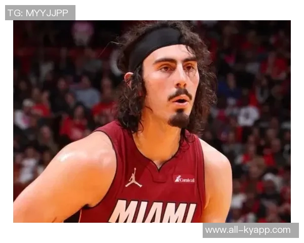 哈克斯高效表现引领球队胜利11投8中斩获20分5篮板6助攻正负值全场最佳