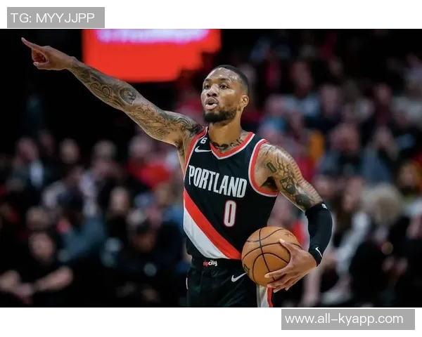 利拉德兼任球员与主帅开拓者新模式引发球迷热议现代篮球的未来方向